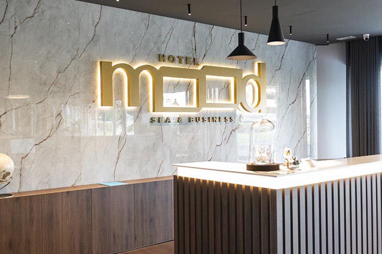 Reception Mood Hotel